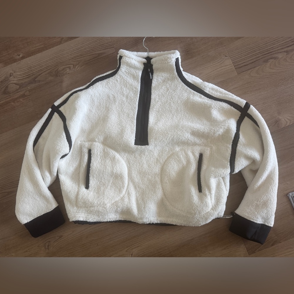 NWOT Fp Movement Mountain High Half Zip